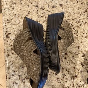 Bernie Mev slide on wedge metallic bronze sandals